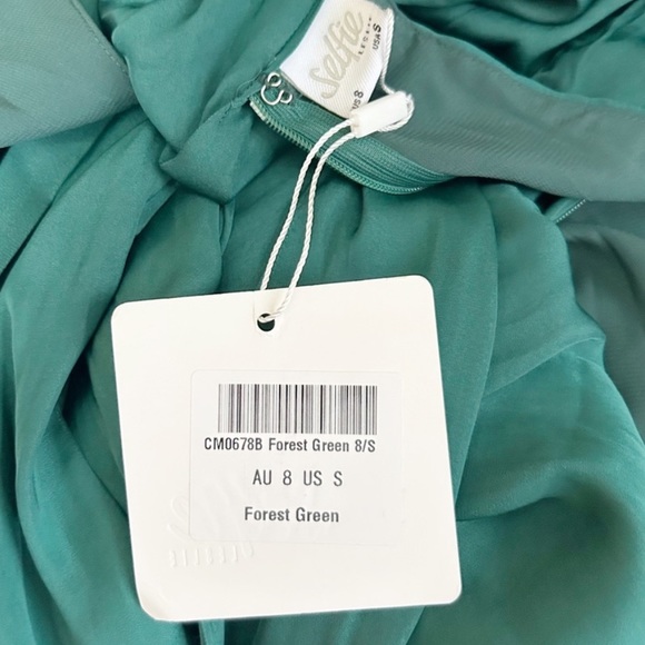 NWT Selfie Leslie Promises Halterneck Fluted Hem Dress size Small - Picture 7 of 9